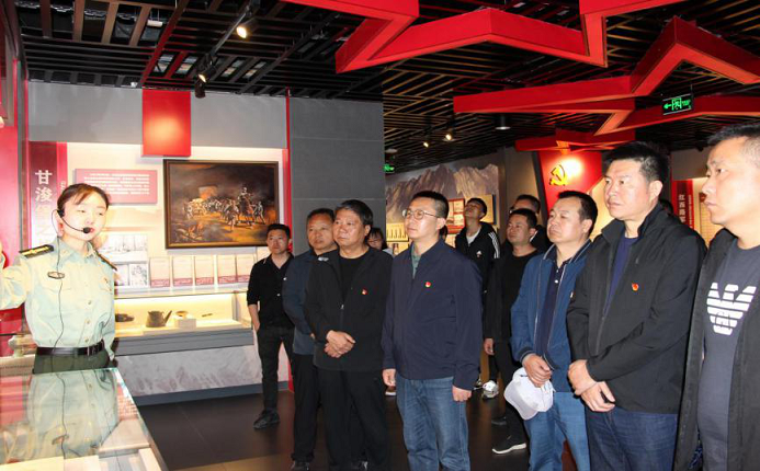 建設監(jiān)理紅色3.png